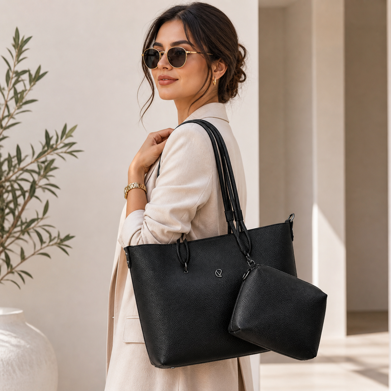 Vienca Black Vegan Leather Handbag Set – Elegant Everyday Shoulder Bag with Matching Pouch