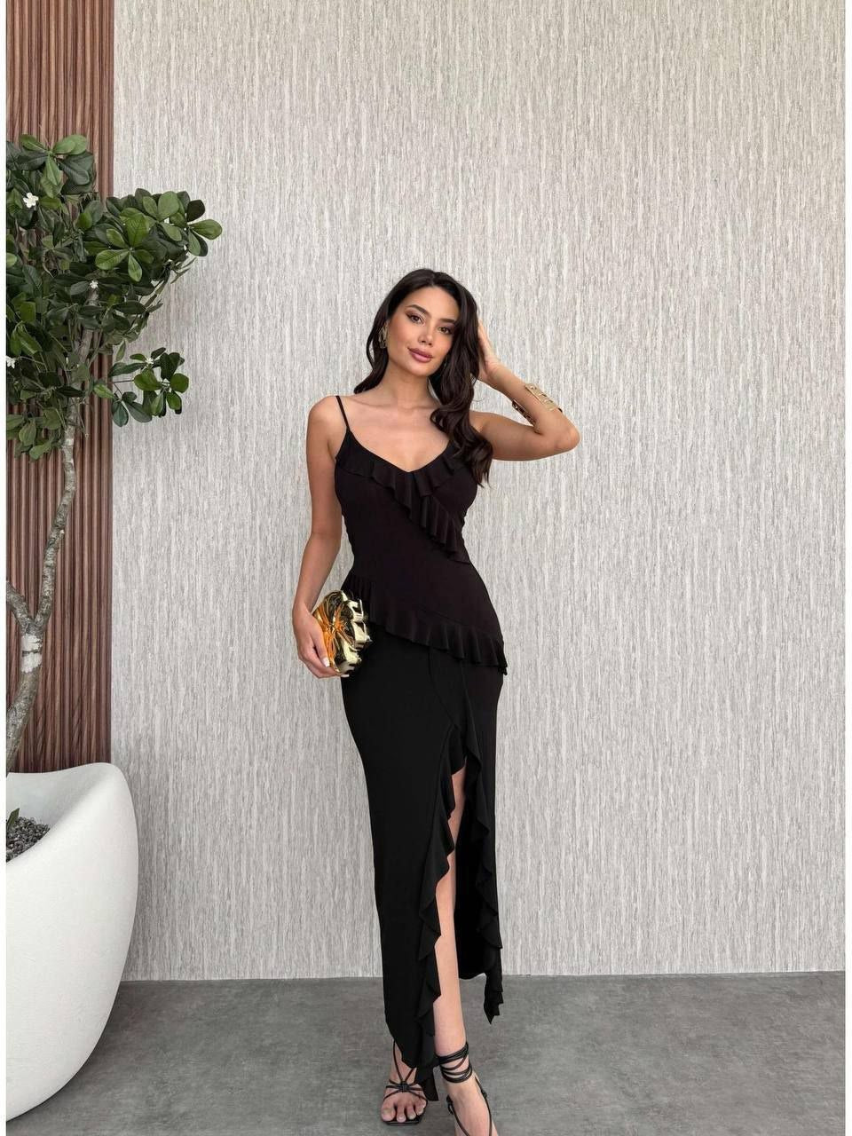 Dream Fashion Black Ruffle Side Slit Evening Dress