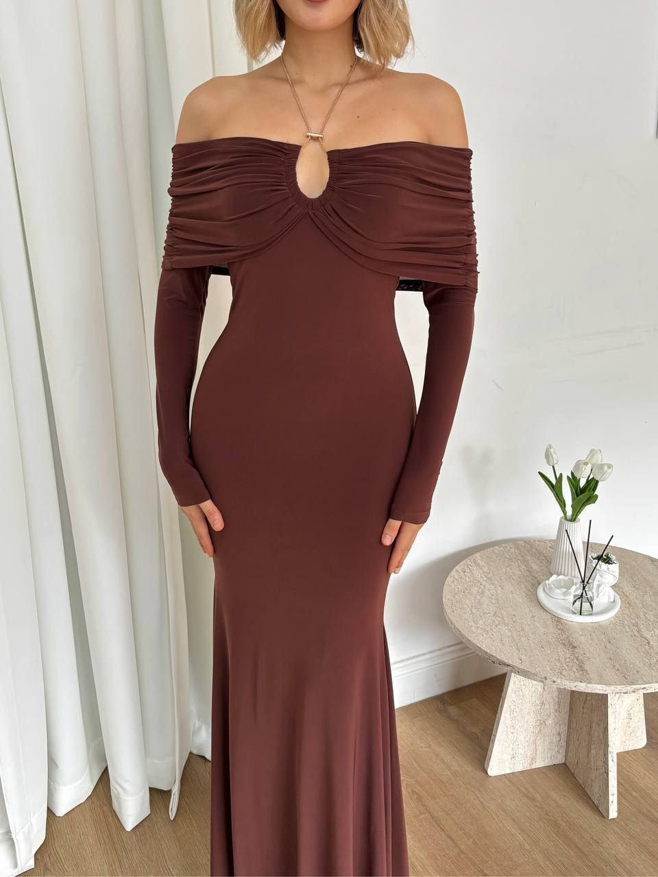 Mocha Elegance Off-Shoulder Maxi Dress – Luxury Long Sleeve Evening Gown