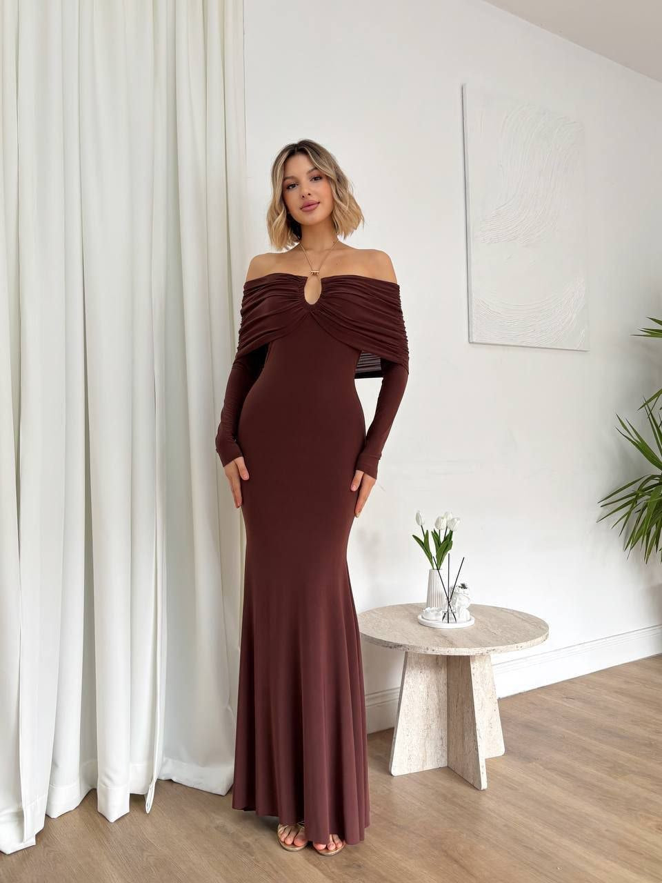 Mocha Elegance Off-Shoulder Maxi Dress – Luxury Long Sleeve Evening Gown