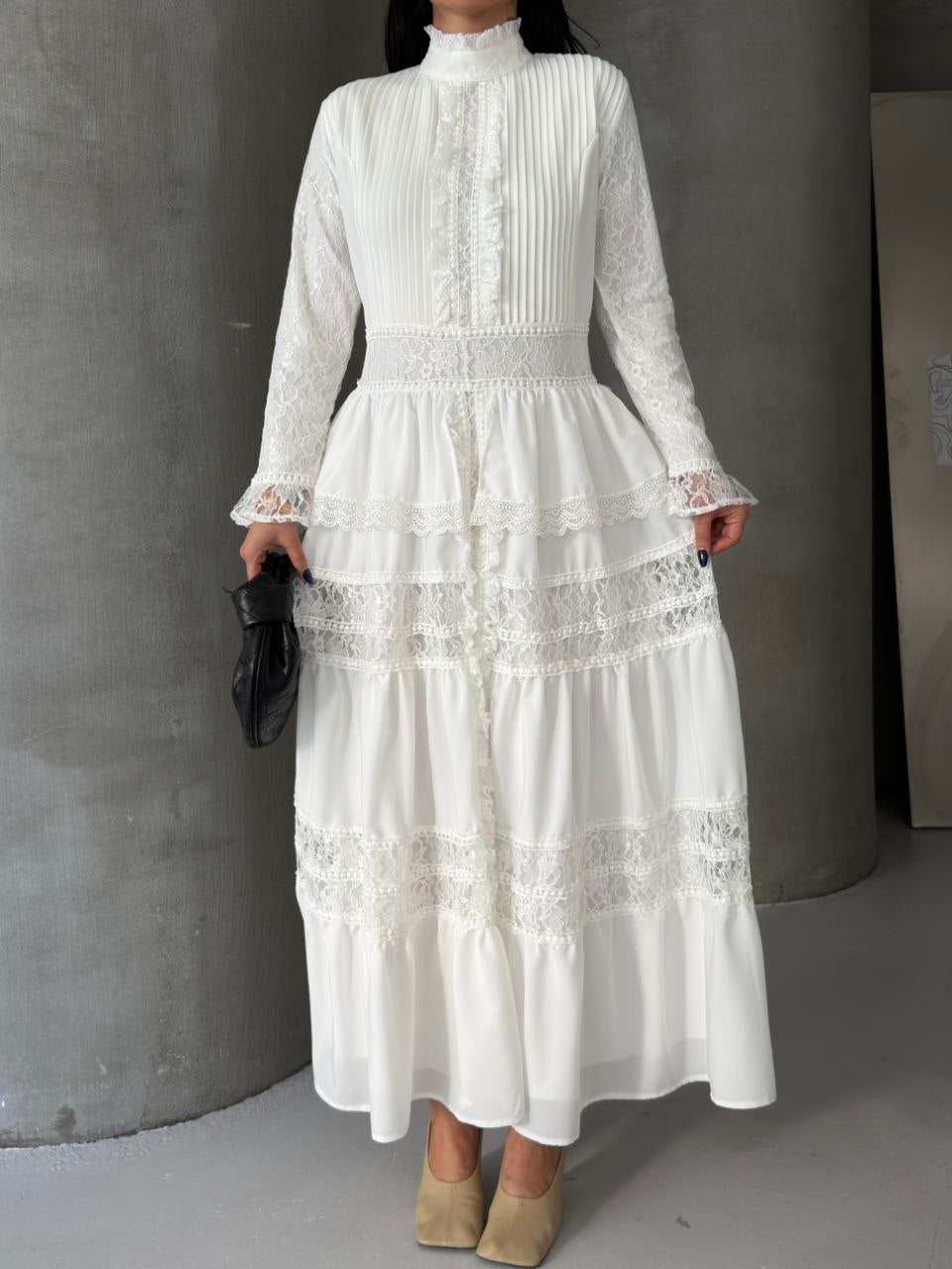 MSN Ivory Grace Lace Maxi Dress – Luxury Turkish Modest Elegance