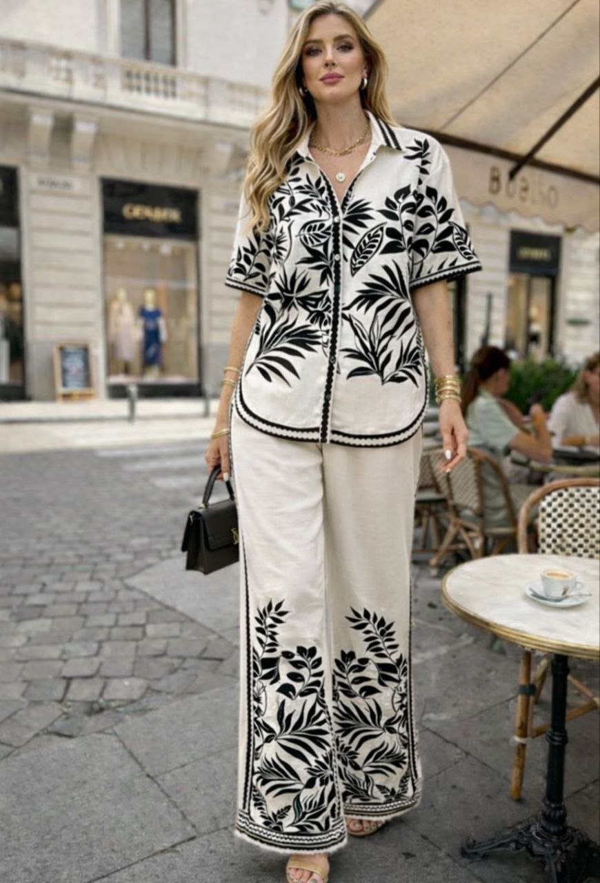 ASPRIN Black Floral Two-Piece Set – Luxury Turkish Elegant Outfit